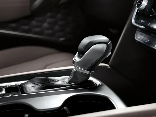 Hyundai Santa Fe 2018 crossover — 21
