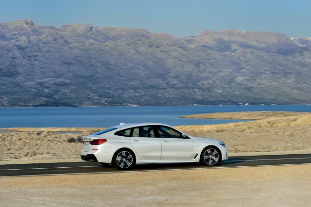 BMW 6 GT хетчбек — 11