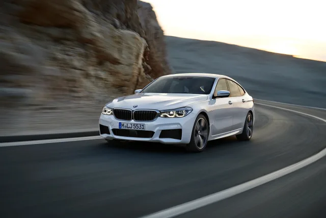 BMW 6 GT хетчбек — 12