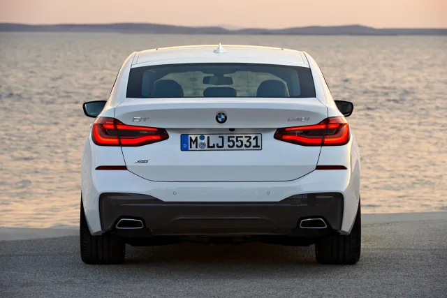 BMW 6 GT хетчбек — 14