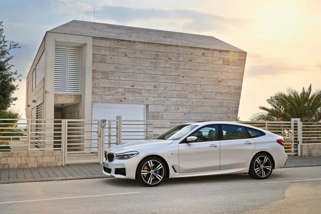 BMW 6 GT хетчбек — 16