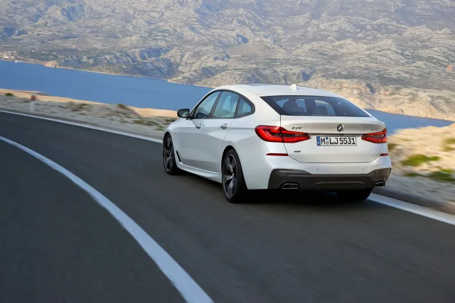 BMW 6 GT хетчбек — 17