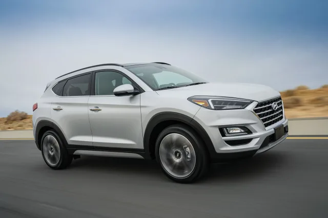 Hyundai Tucson 2018 кросовер — 10