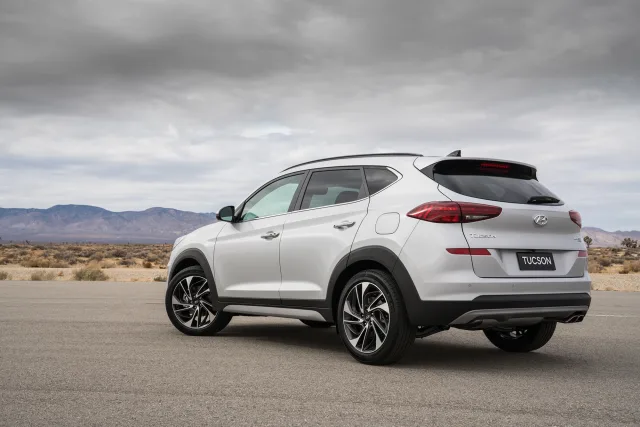 Hyundai Tucson 2018 кросовер — 12