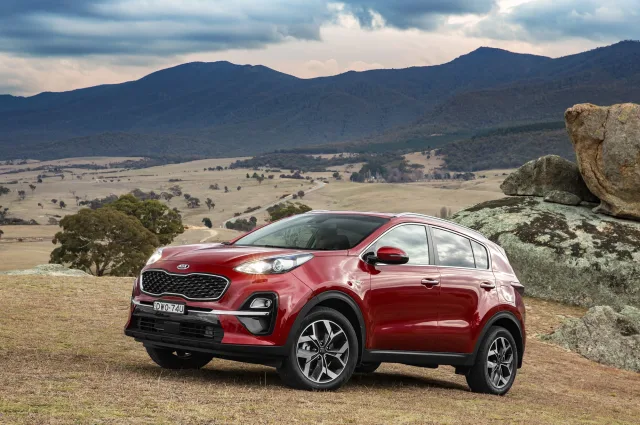 KIA Sportage кросовер — 6