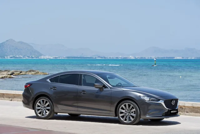 Mazda 6 sedan — 2