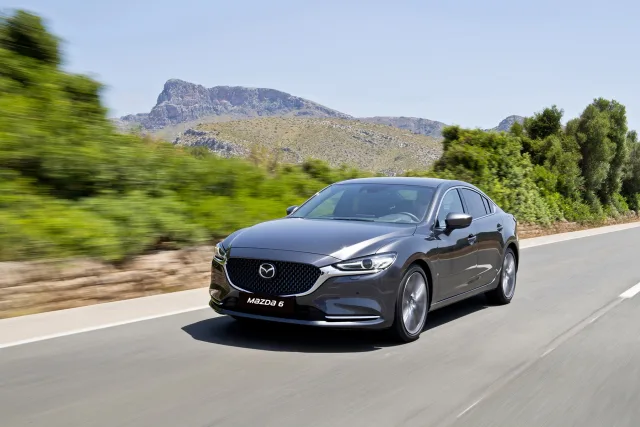 Mazda 6 sedan — 6
