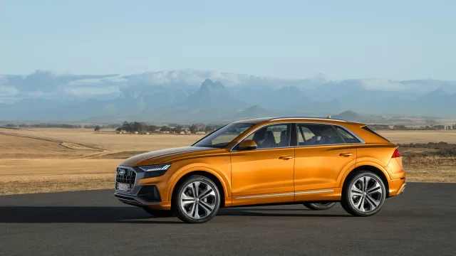 Audi Q8 кросовер — 17