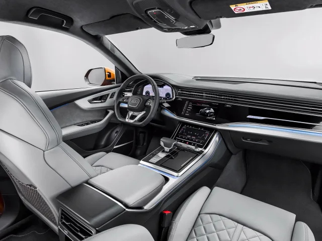 Audi Q8 кросовер — 24