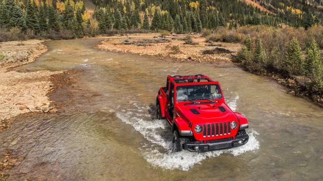 Jeep Wrangler 2.8D AT Sahara — 3