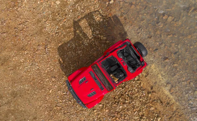 Jeep Wrangler 2.8D AT Sahara — 7