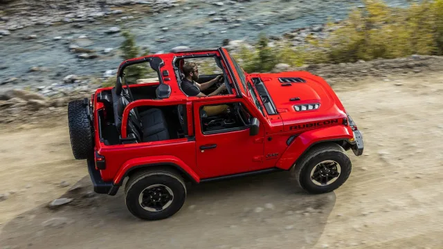 Jeep Wrangler 2.8D AT Sahara — 14