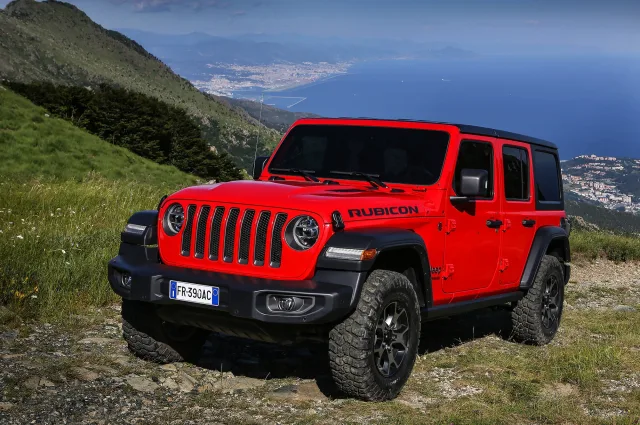 Jeep Wrangler Unlimited (Джип Вранглер Анлимитед) внедорожник — 5