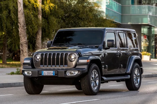 Jeep Wrangler Unlimited (Джип Вранглер Анлимитед) внедорожник — 7