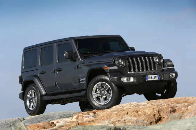Jeep Wrangler Unlimited (Джип Вранглер Анлимитед) внедорожник — 10