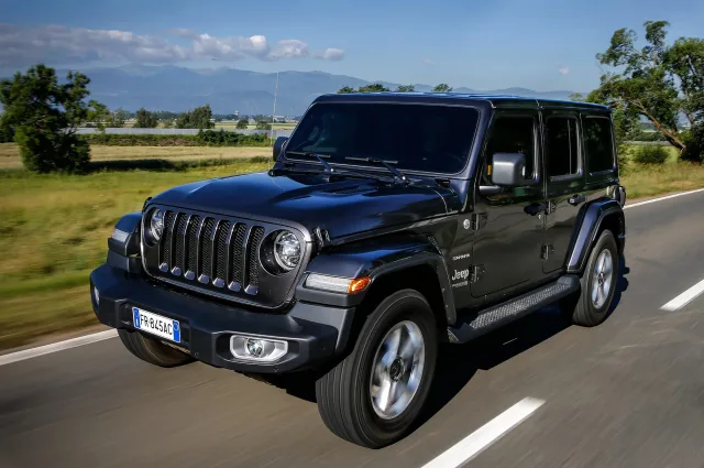 Jeep Wrangler Unlimited (Джип Вранглер Анлимитед) внедорожник — 16