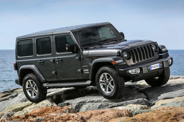 Jeep Wrangler Unlimited (Джип Вранглер Анлимитед) внедорожник — 19