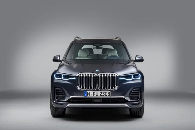 BMW X7 кросовер — 16