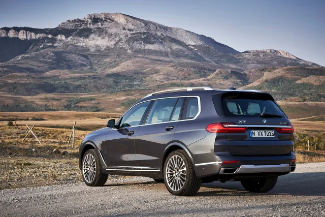 BMW X7 кросовер — 24