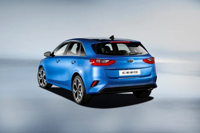 KIA Ceed хетчбек — 4
