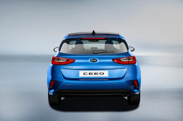 KIA Ceed хетчбек — 8