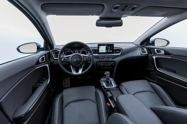 KIA Ceed хетчбек — 13
