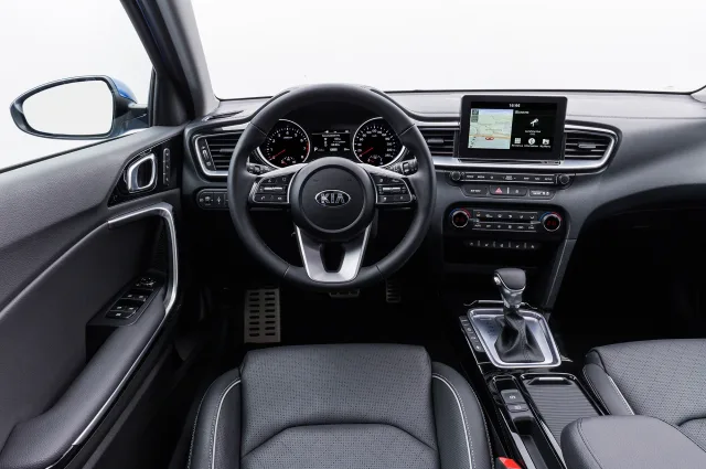 KIA Ceed хетчбек — 15