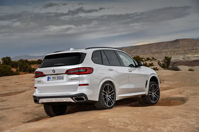 BMW X5 (БМВ Х5) кроссовер — 21