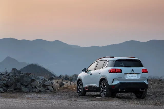 Citroen C5 Aircross crossover — 8