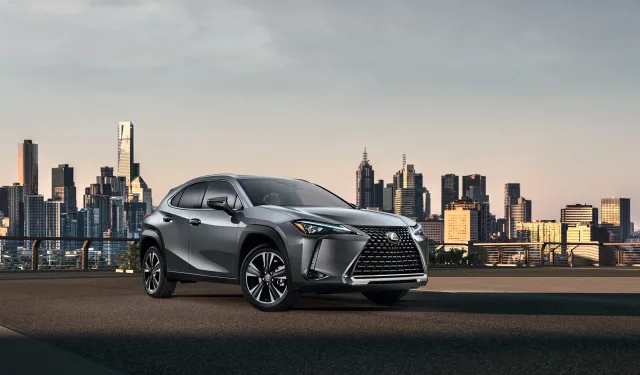 Lexus UX 200 AT Launch — 12