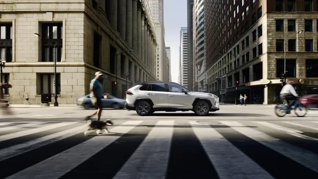 Toyota RAV4 crossover — 8