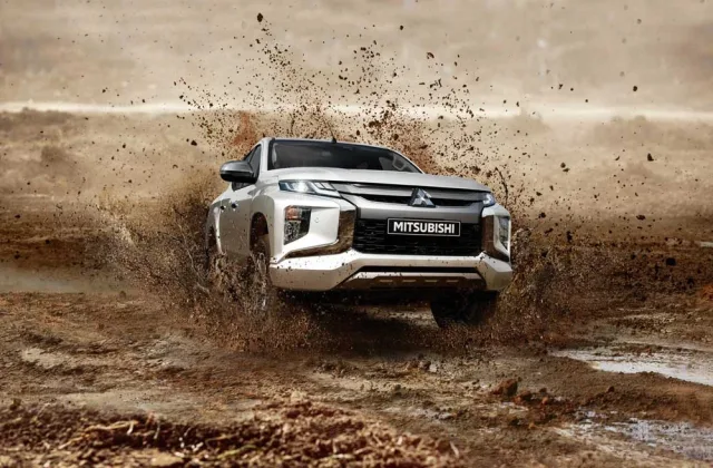 Mitsubishi L200 2.4D MT Intense — 10
