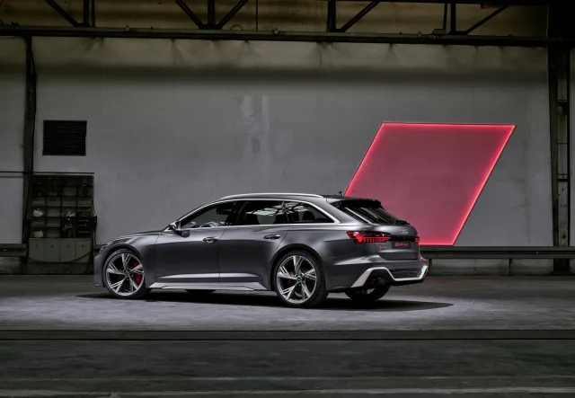 Audi RS6 Avant універсал — 8