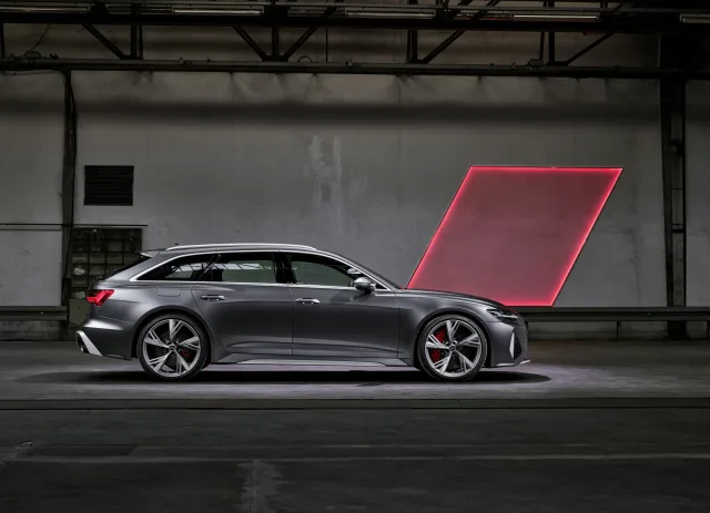 Audi RS6 Avant універсал — 12