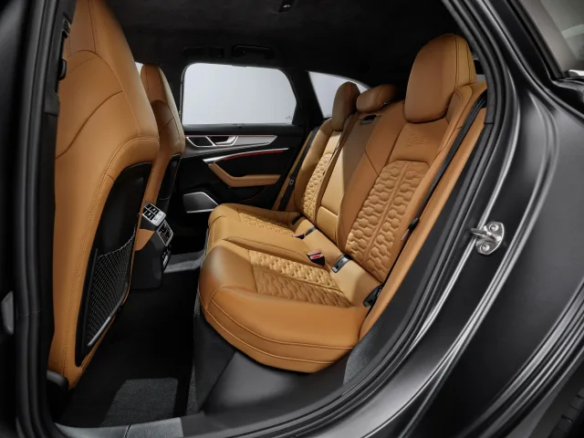 Audi RS6 Avant універсал — 13