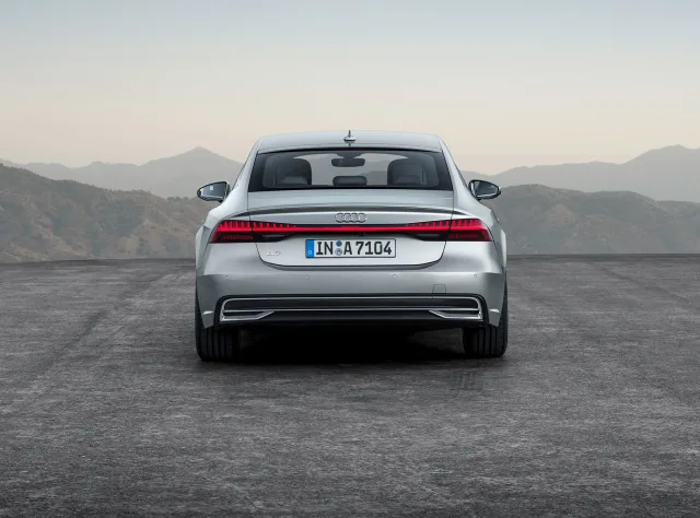 Audi A7 Sportback 2.0D AT quattro 40 TDI — 21