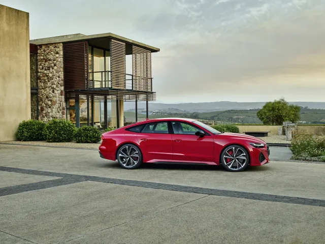Audi RS7 Sportback 4.0T AT quattro — 4