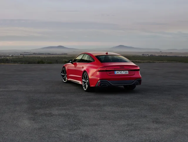 Audi RS7 Sportback 4.0T AT quattro — 10