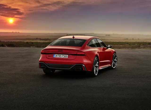 Audi RS7 Sportback 4.0T AT quattro — 12