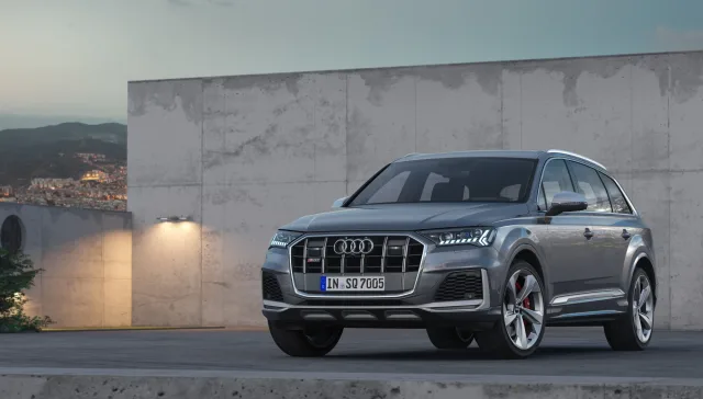 Audi SQ7 кросовер — 13