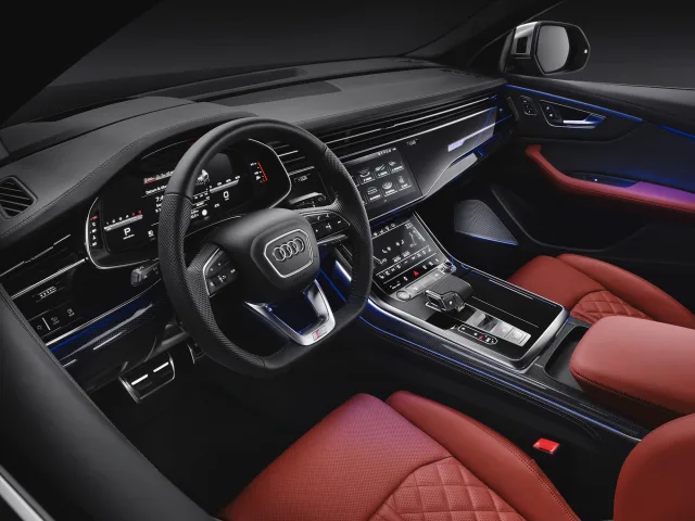 Audi SQ8 4.0D AT quattro — 12