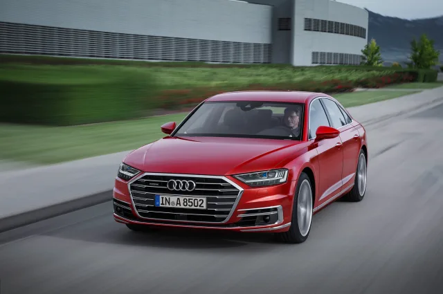Audi A8 3.0T AT quattro 55 TFSI — 8
