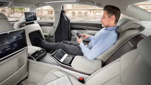 Audi A8 3.0T AT quattro 55 TFSI — 25