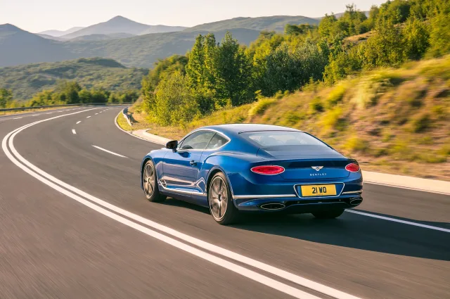 Bentley Continental GT купе — 10