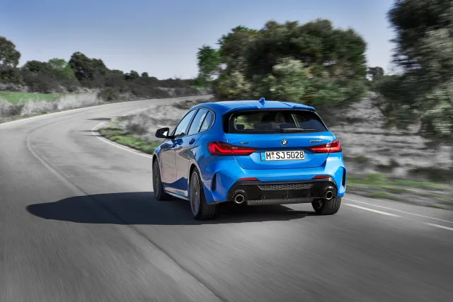 BMW 2.0D AT 120d — 12