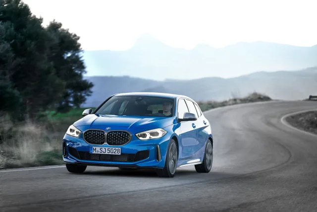 BMW 2.0D AT 120d — 13