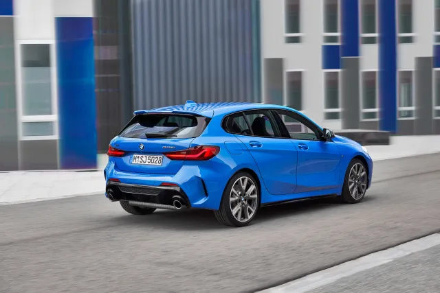 BMW 2.0D AT 120d — 15