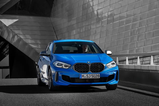 BMW 2.0D AT 120d — 22