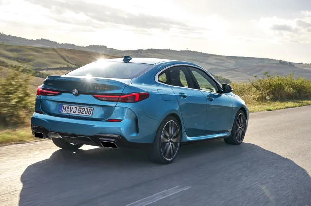 BMW 2.0D MT 218d Gran Coupe — 4