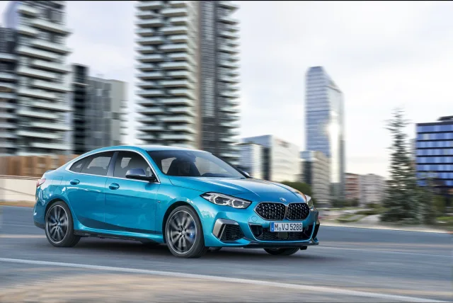 BMW 2.0D MT 218d Gran Coupe — 6
